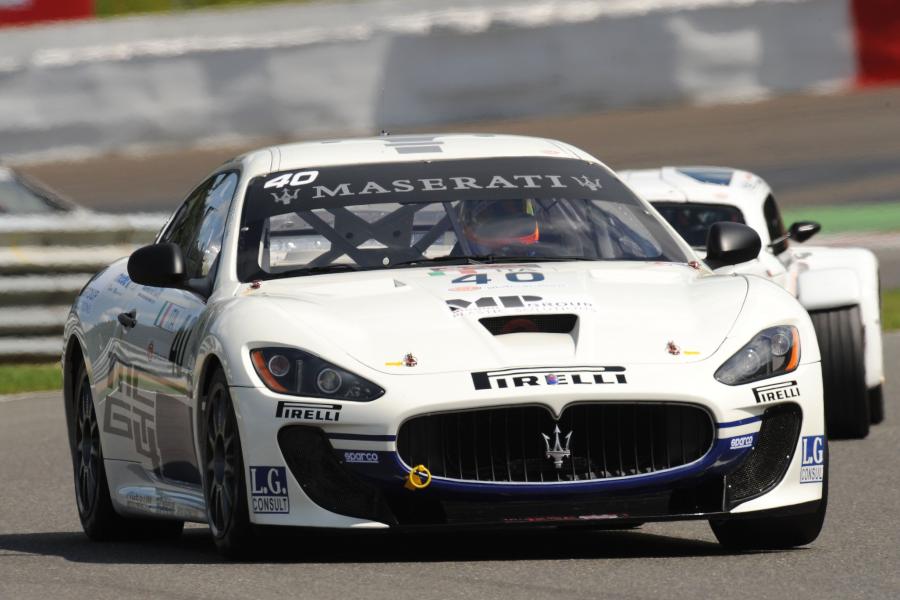  Maserati GranTurismo MC GT4 2009 года  (фото 38 из 71)